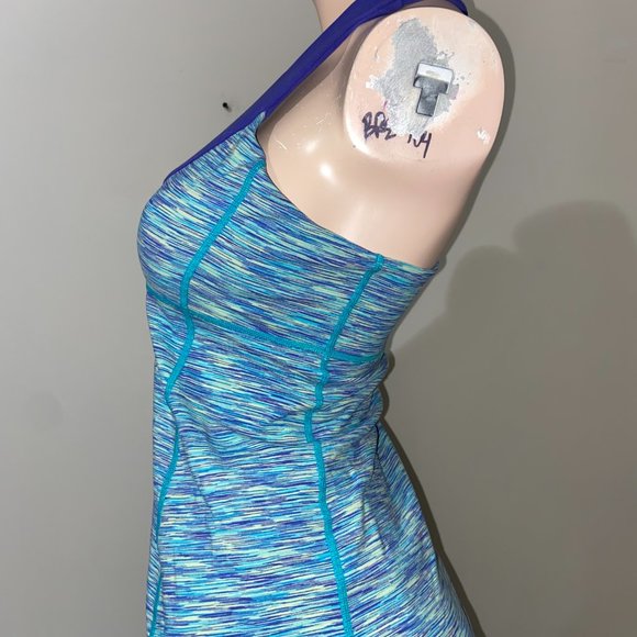 Lululemon Scoop Neck Tank - Size 8 - Picture 5 of 13